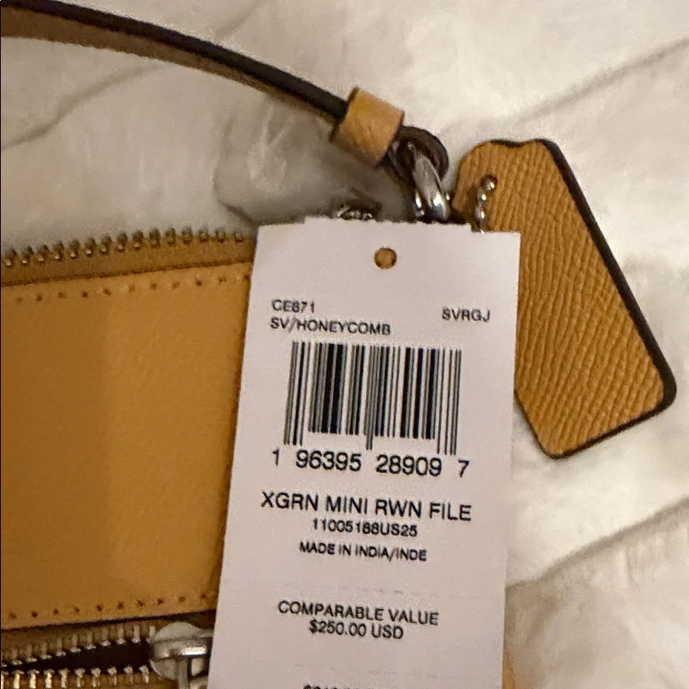 NWT Coach Mini Rowan File Bag in Honeycomb/Silver - Picture 12 of 15